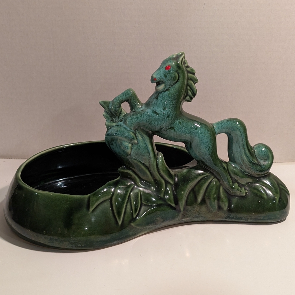 Beauceware ceramic horse dish, likely a planter.